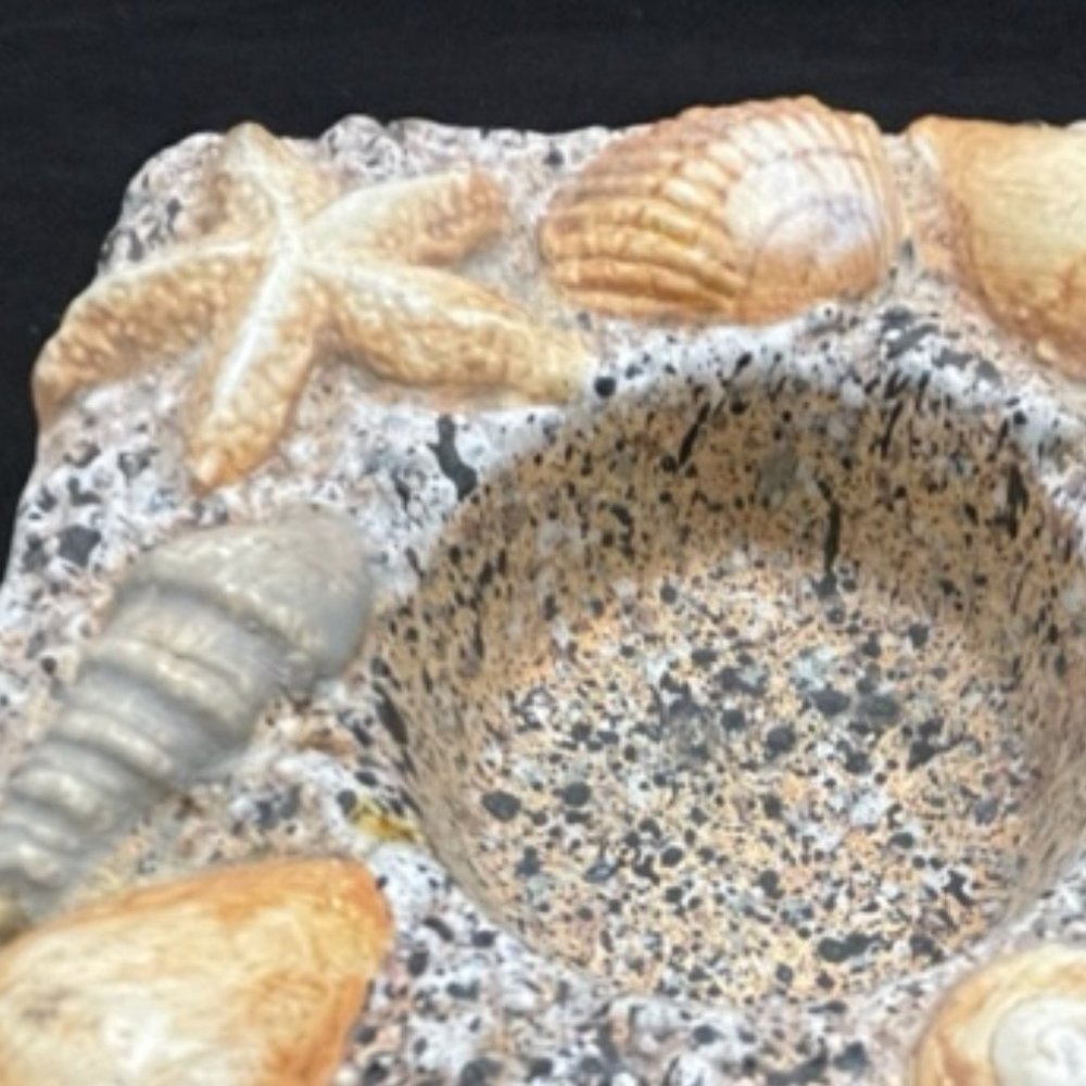 Ceramic Shell Motif Tea light Candle Holder - Picture 5 of 5